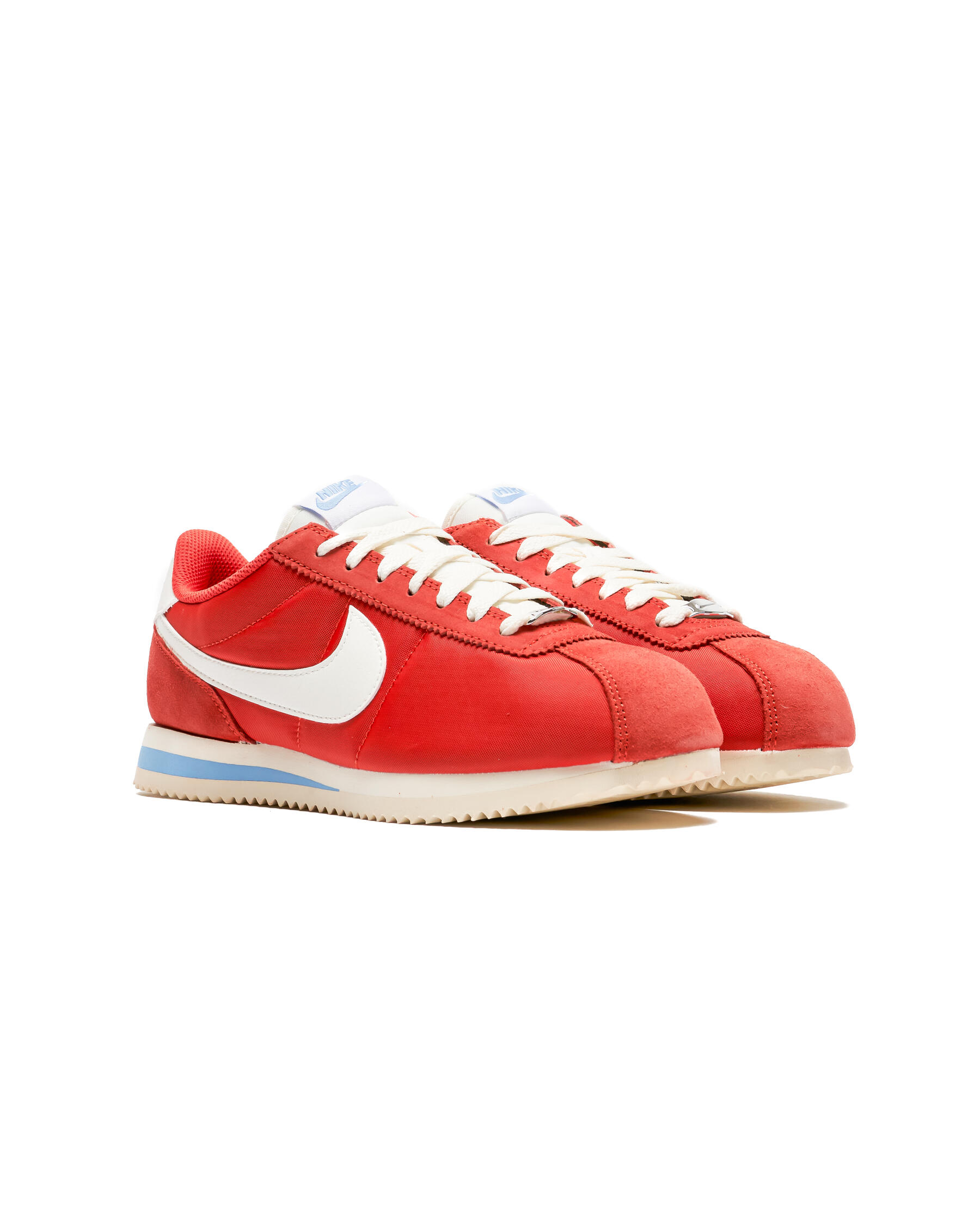 black red nike cortez